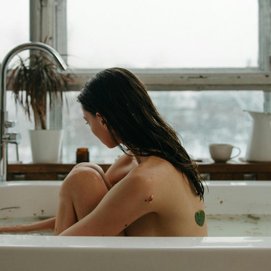 6 Signs That It’s Time to Get a Shower Filter - Nude Aqua